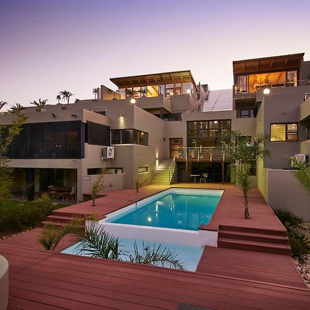 Dynasty Forest Sandown Self Catering Hotel Johannesburg Exteriör bild