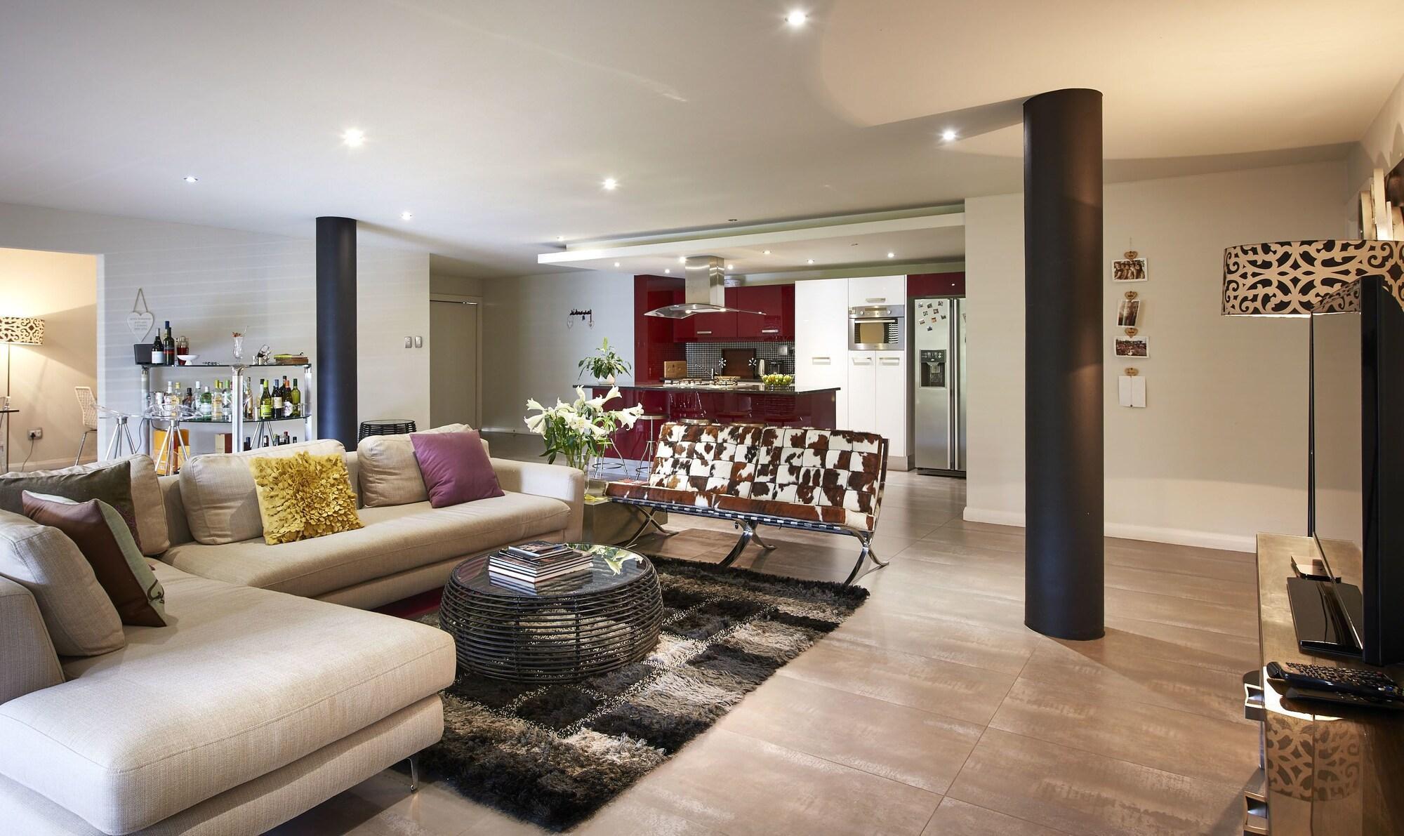Dynasty Forest Sandown Self Catering Hotel Johannesburg Exteriör bild