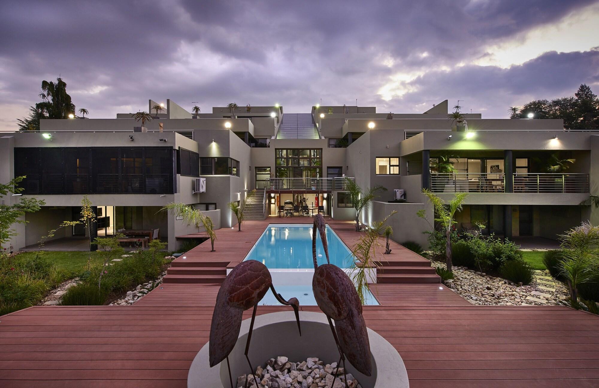 Dynasty Forest Sandown Self Catering Hotel Johannesburg Exteriör bild