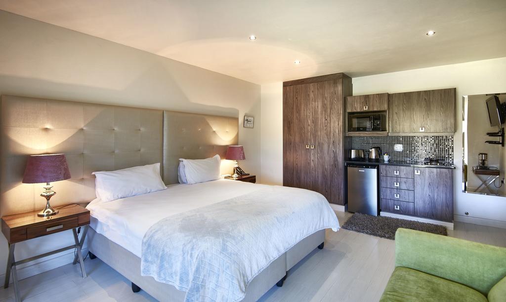 Dynasty Forest Sandown Self Catering Hotel Johannesburg Rum bild